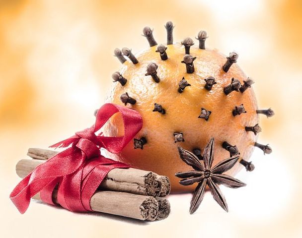 Gift of cloves in orange